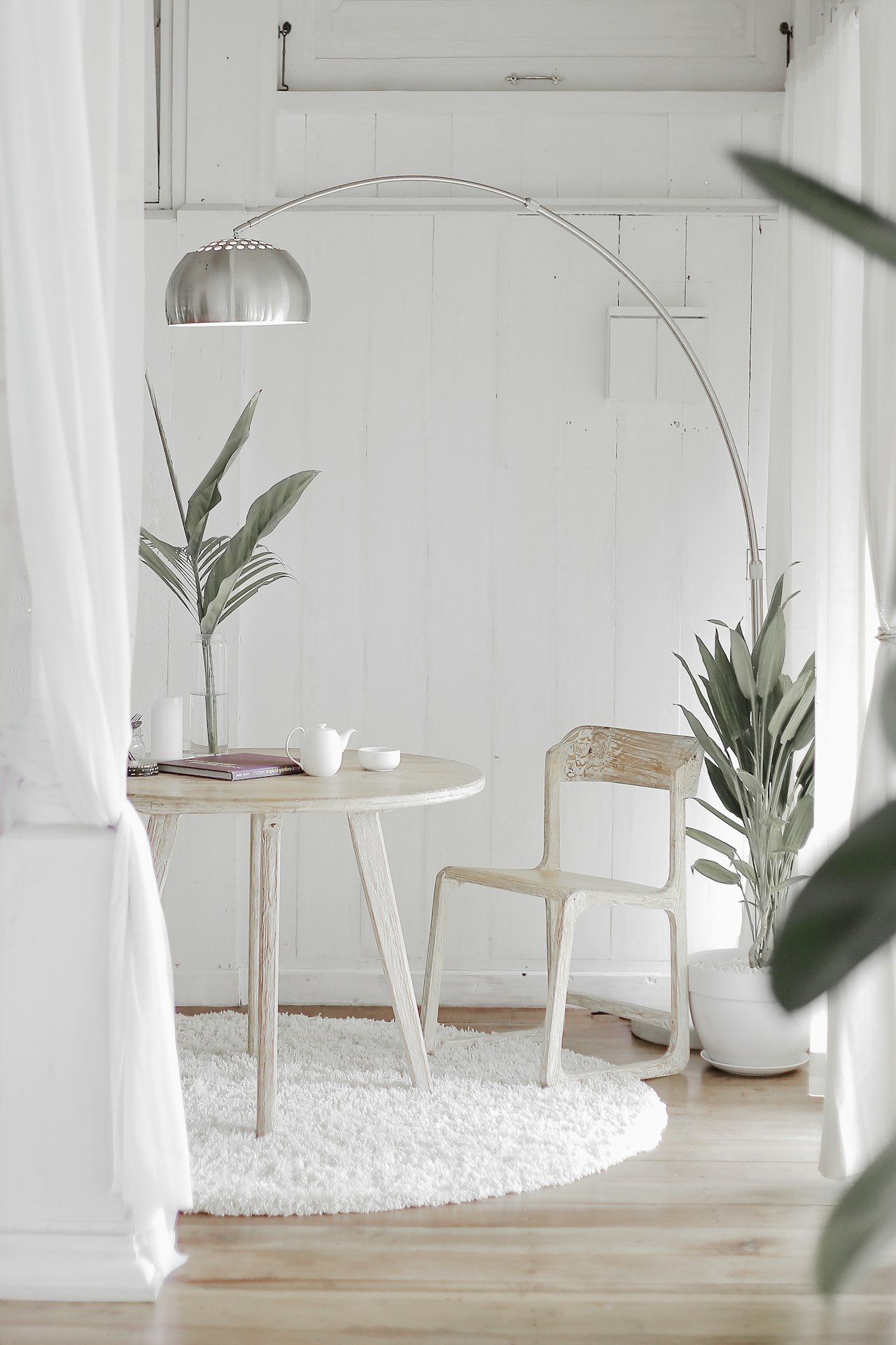 Boho Dining Room — Rattan & Terracotta